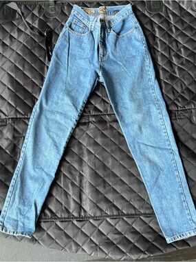 Express High-Rise Light Blue Straight Leg Jeans
